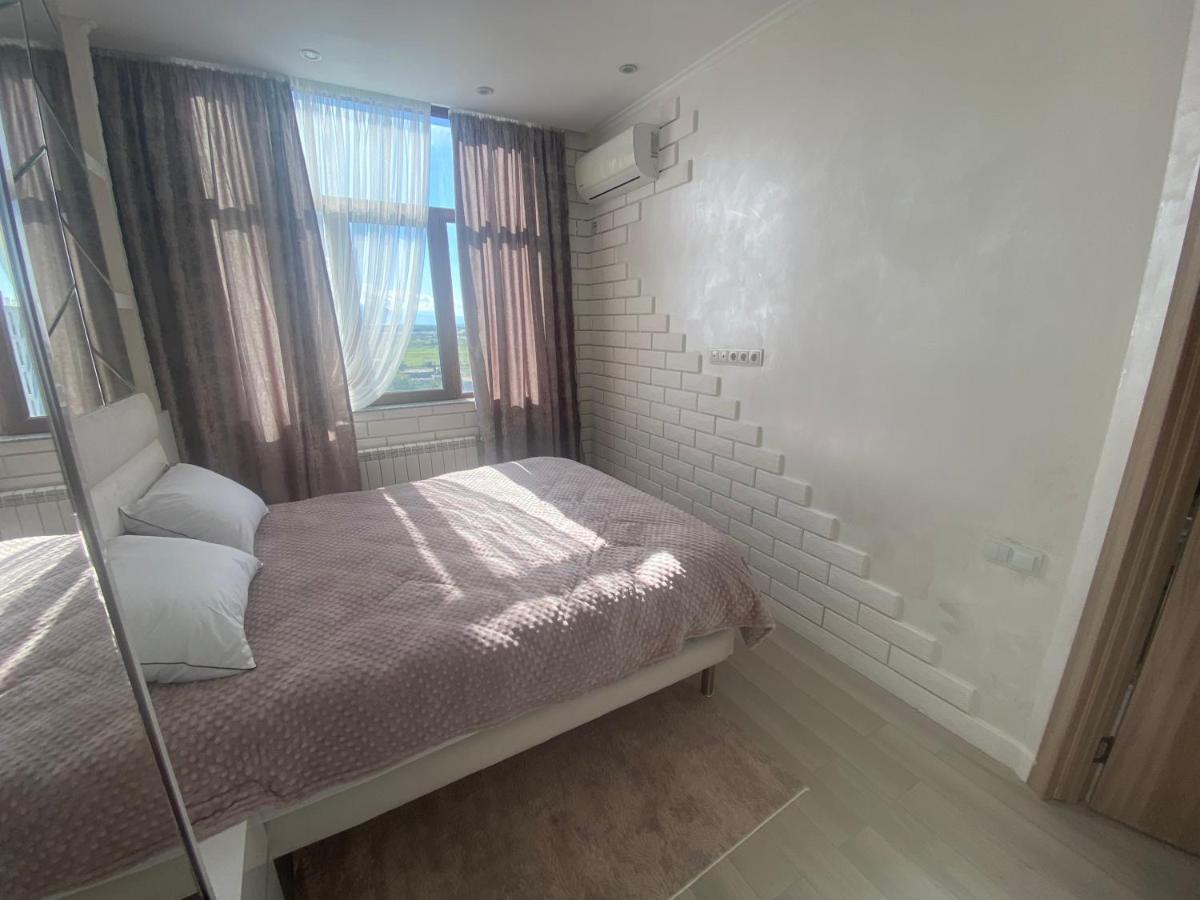 Jasmine Apartment In New Bulvar Batumi Kültér fotó