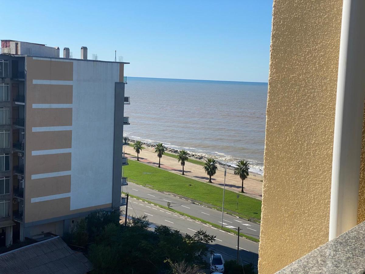 Jasmine Apartment In New Bulvar Batumi Kültér fotó