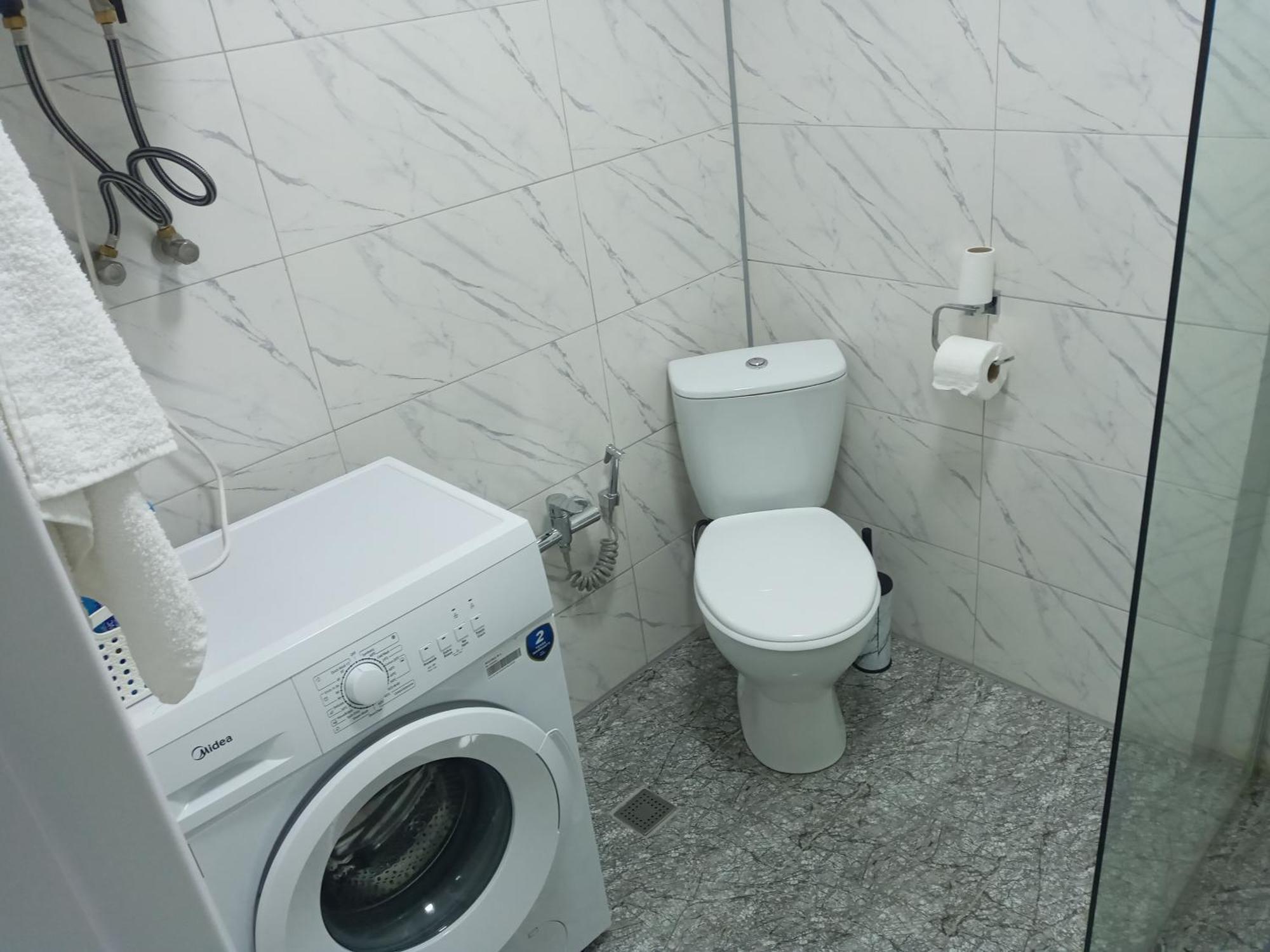 Jasmine Apartment In New Bulvar Batumi Kültér fotó